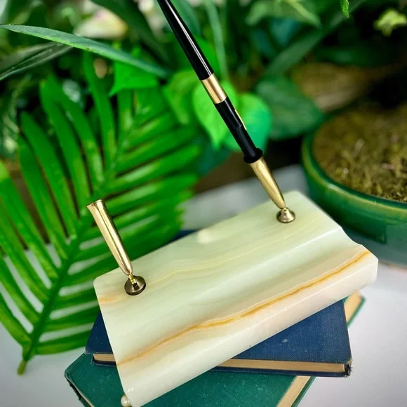 Sheaffer's Fountain Pen Onyx Desk Set (Single Pen)